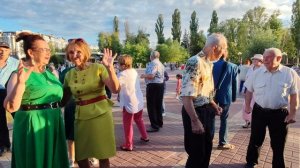 Июль. Как ранит сталь..