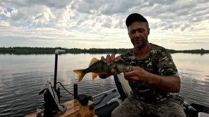 Рыбалка 27.07.26. Вода кипит, рыбалка двух минут)