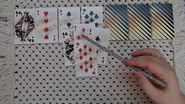 расклад ВАЖНЫЕ МОМЕНТЫ БЛИЖАЙШИХ СЕМИ ДНЕЙ... гадание на игральных картах смотреть онлайн