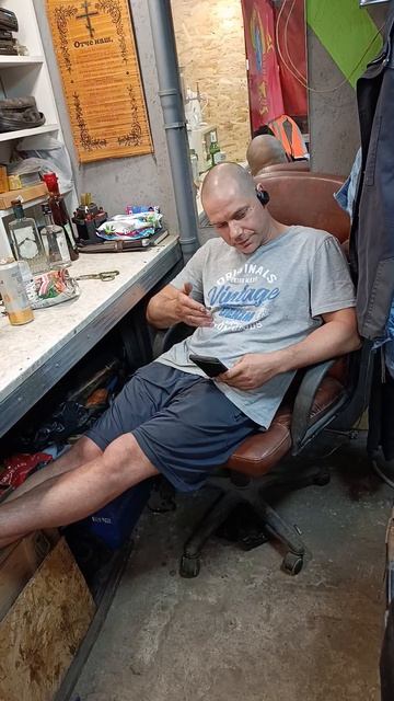 жена отпустила в гараж