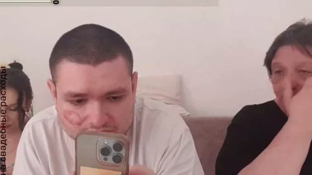 Руслан Гительман мама пришла на помощь/Учит как вести стрим смотреть онлайн