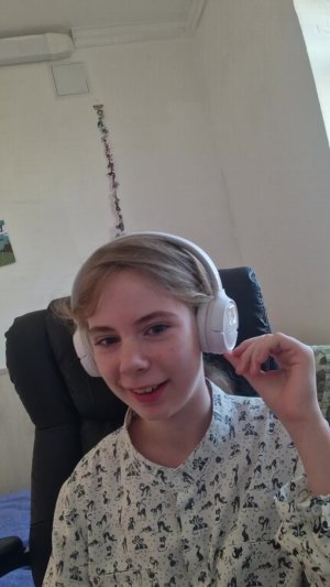играем в симулятор взросления