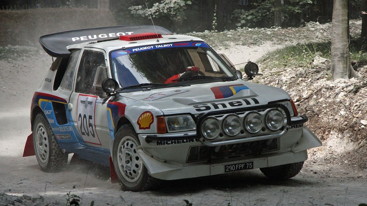 Peugeot 205 T16. Маленький хэтчбек с турбомотором который покорил ралли и Дакар