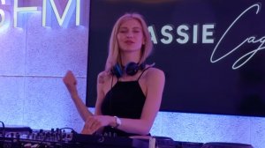 CASSIE CAGE - Melodic Techno   LIVE dj set