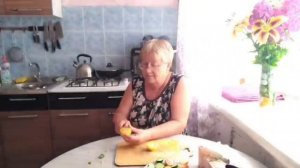 На обед ничего не сготовила.