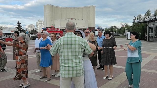 С капельками слёз... 26.07.26... смотреть онлайн