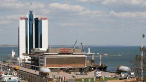 Российская армия ударила по портовой инфраструктуре Одессы