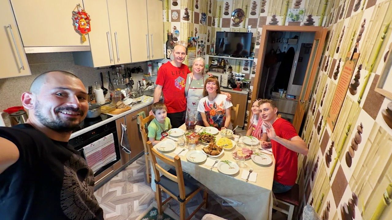 Сделала мужу сюрприз. Поездка в Москву. В гостях у родных. Получила подарок. Ожидания и реальность. смотреть онлайн