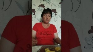 накапала свежей картошки,сварила в мундире