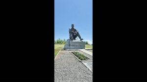 Сростки, памятник Шукшину В.М.