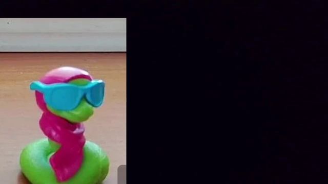 2 игрушки.