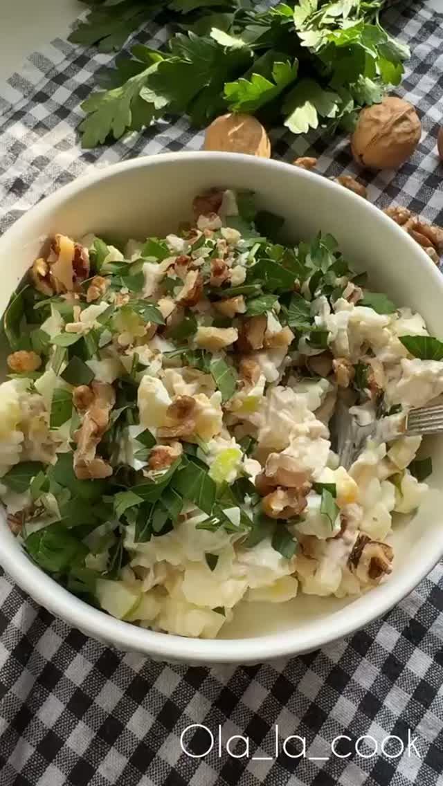 Салат СССР с рисом и курицей. смотреть онлайн