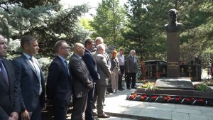 Время местное. Эфир: 27-07-2026 - Памяти народного директора