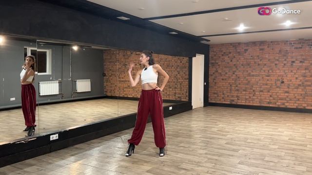 Урок танцев High-Heels под трек Xcho - 24 смотреть онлайн