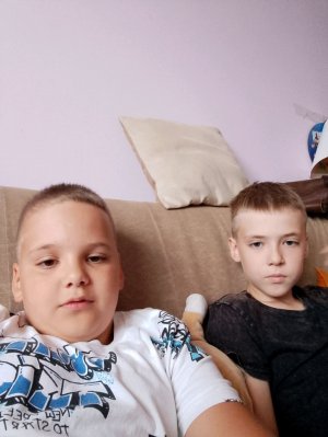 делаем задания подпищиков только не 18+