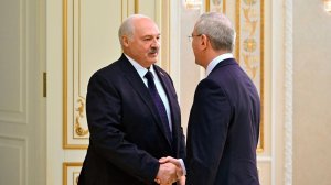 Лукашенко встретился с губернатором Калужской области Владиславом Шапшой