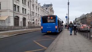 Автобус Нефаз-5299-40-52(200337) следует по маршруту м90