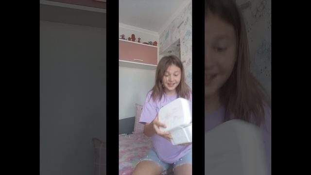 24 ЧАСА НА ДИВАНЕ