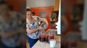 Приготовление домашнего вина из смородины. Часть 1