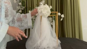 Обучение декору. Вариант 2. Драпируем и крепим композицию поверх полого куба