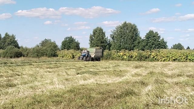 РАБОТА ТРАКТОРОВ В СЕЛЕ ГРИВА РЕСПУБЛИКА КОМИ КОЙГОРОДСКИЙ РАЙОН