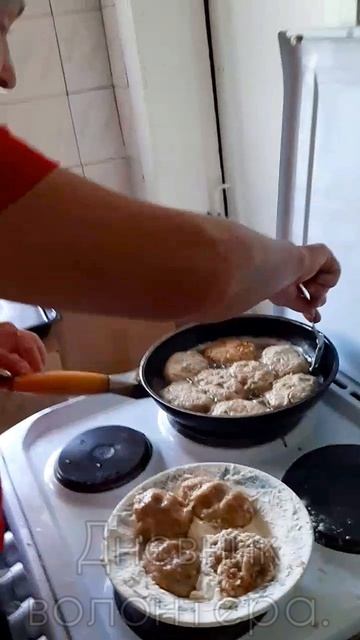 Хоть бы всем хватило! КАК готовят эвакуированные люди СЕГОДНЯ.👍