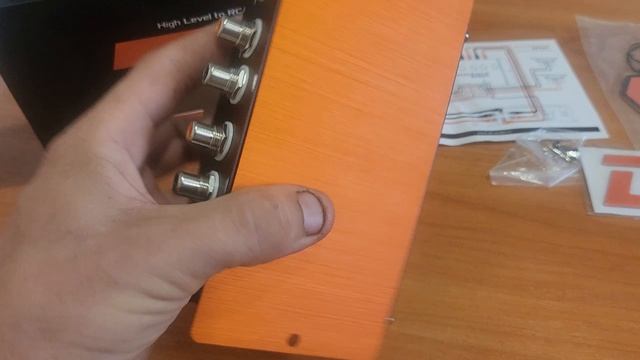 Профессиональный преобразователя сигнала  DL Audio Phoenix Sport 6ch High Level To RCA Converter 6ch