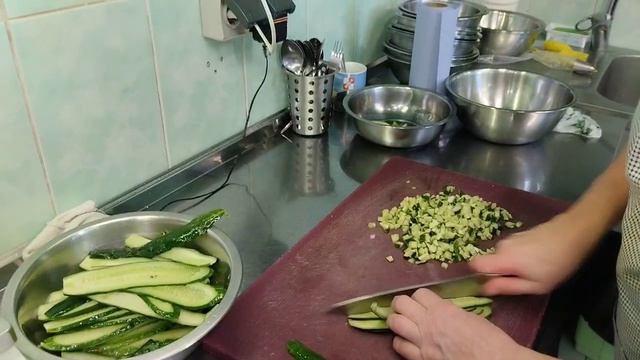 Теплая сковородка. Ужин за 15 минут из ничего смотреть онлайн