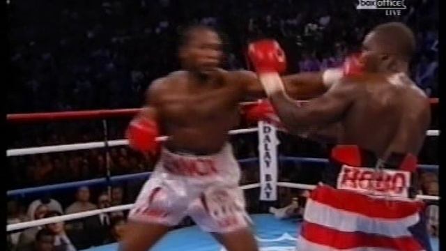 Леннокс Льюис — Хасем Рахман II (Мемфис, 2001) смотреть онлайн