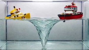 Я испытал лодки ЛЕГО против гигантских