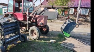 Ремонт прессподборщика 0850 . Разобрал , заварил вальцы , помазал подшипники , собрал .