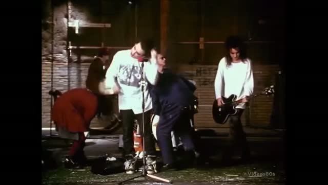 The Cure - Friday I'm In Love (c переводом)