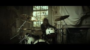 Skillet - Scream (Official Music Video)