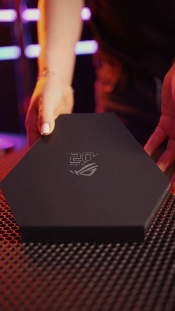 🤩 Распаковка эксклюзивной мышки ROG Harpe II Extreme Edition 20!