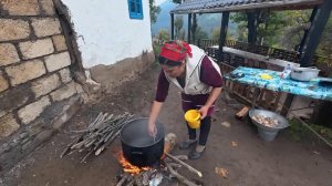Жизнь пожилой парой, живущей в одиночестве в горах Азербайджанская Кухня Деревенская Кухня  Рецепты