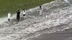 🌧️ До 17 литров воды на 1 м² выпадет завтра в Москве

Температура воздуха ночью опустится до +13…+1