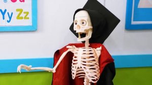 Экзаменационный тест «Ева и друзья» в школе _ Детская история видео