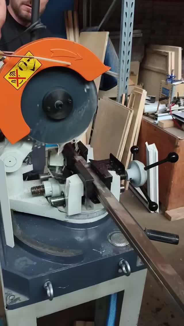 Станки для резки металла