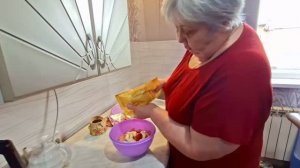 маринует мама мясо Комментарии зрителей Дорога с кошачьими вкусняшками