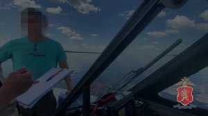 Незаконно добытые 13 литров чёрной икры и 400 кг осетрины изъяли сыщики у жителя Красноярского края