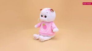 Кошечка Ли-Ли беби в свитшоте с ягодно-цветочным принтом LB-162