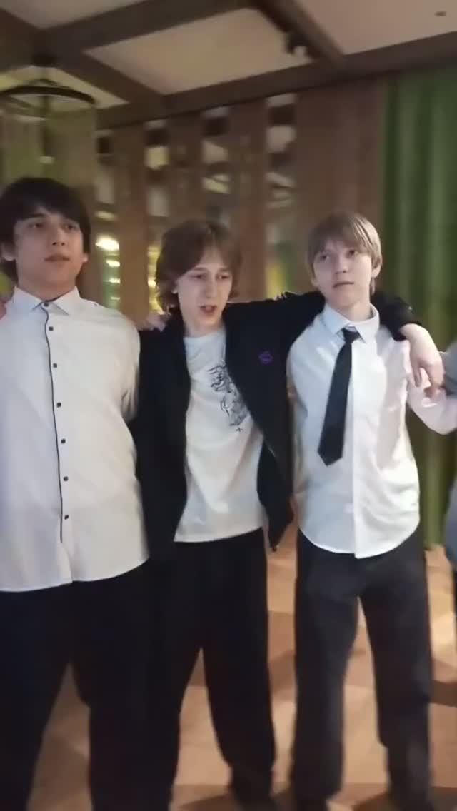 ВЫПУСКНОЙ / ХОРОВОД РОДИТЕЛЕЙ И ДЕТЕЙ