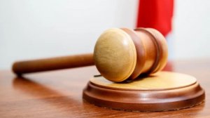 У сургутянина за фиктивную регистрацию изъяли дом и участок