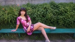 потрясающие красотки с прекрасными формами дома на улице в постели смотреть видео
