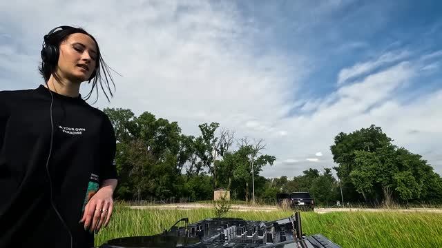 Shades Of Day - Progressive House DJ Set   Summer In The Nebraska Prairie