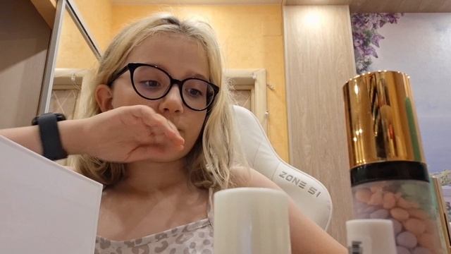 ВЛОГ едем к бабушке! Убираюсь в косметике