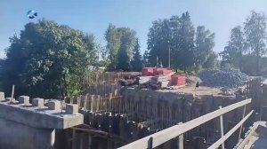 Продолжается реконструкция моста через реку Мегрега в Олонце