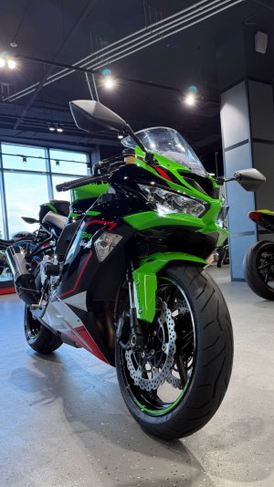 Kawasaki Ninja ZX-6R (2022) VIN: ZX636G-020122