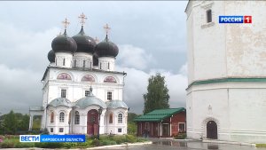 В День Крещения Руси в храмах прозвучал колокольный звон