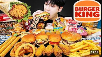 ASMR MUKBANG | 7-Eleven магазин у дома BurgerKing хот дог десерт рецепт жареная еда острая лапша